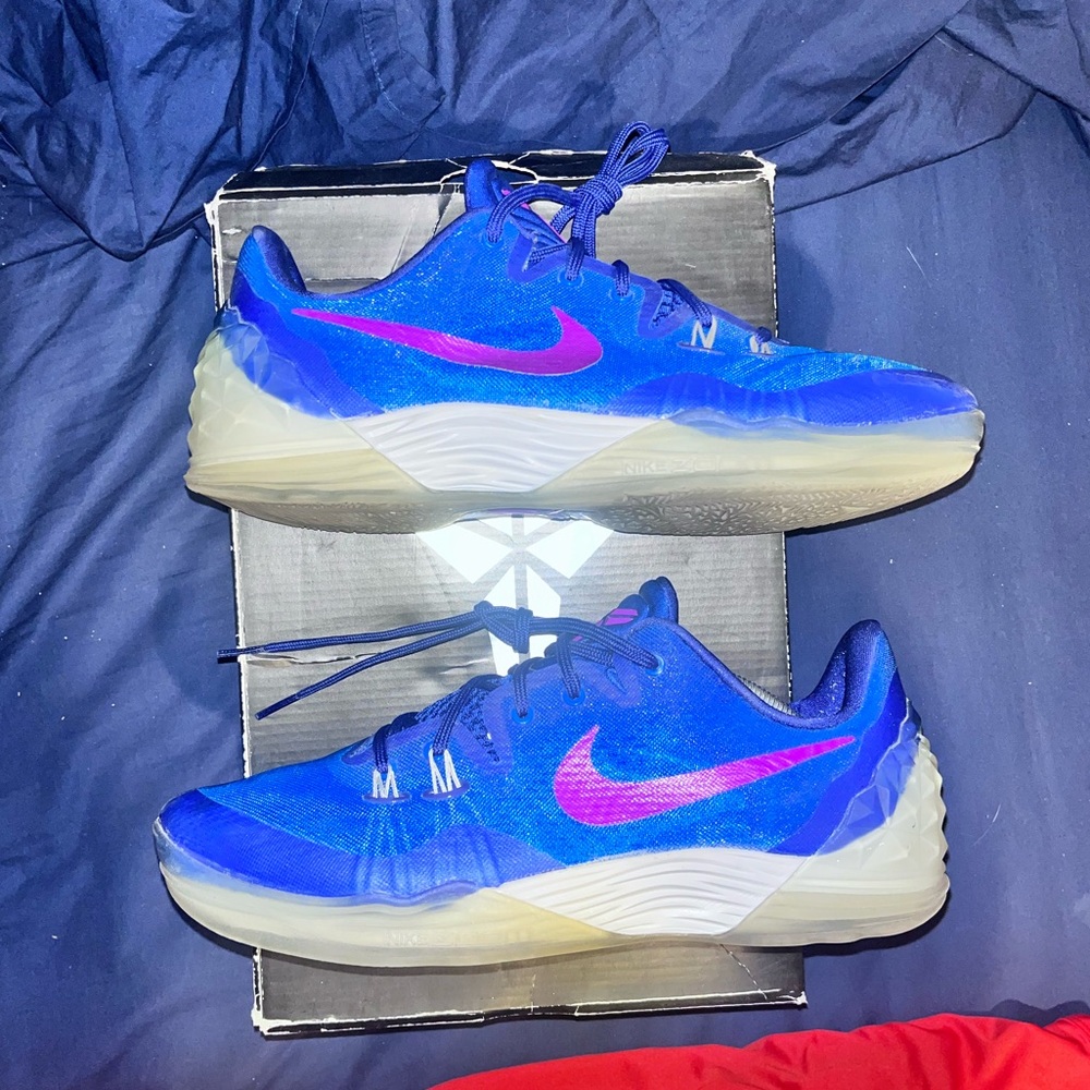 Zoom Kobe Venomenon 5 'Vivid Purple' blue Mens Sneakers